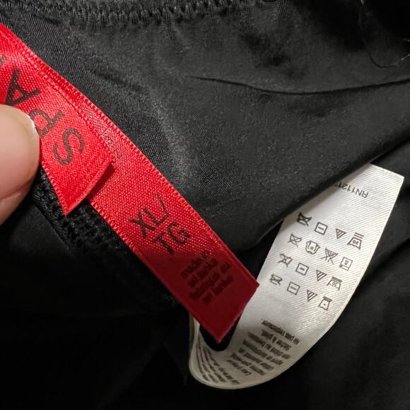 SPANX 2508 Hide & Sleek Mid Thigh Shaper XL Black - Picture 3 of 7